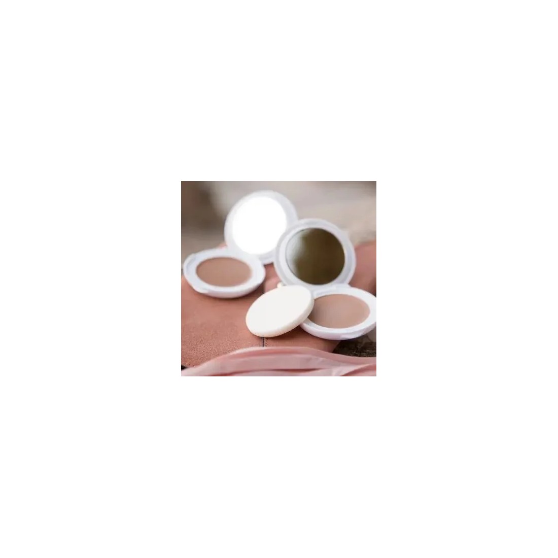 MasParafarmacia: Comprar Avene Compacto Spf50 color dorado 10 gr