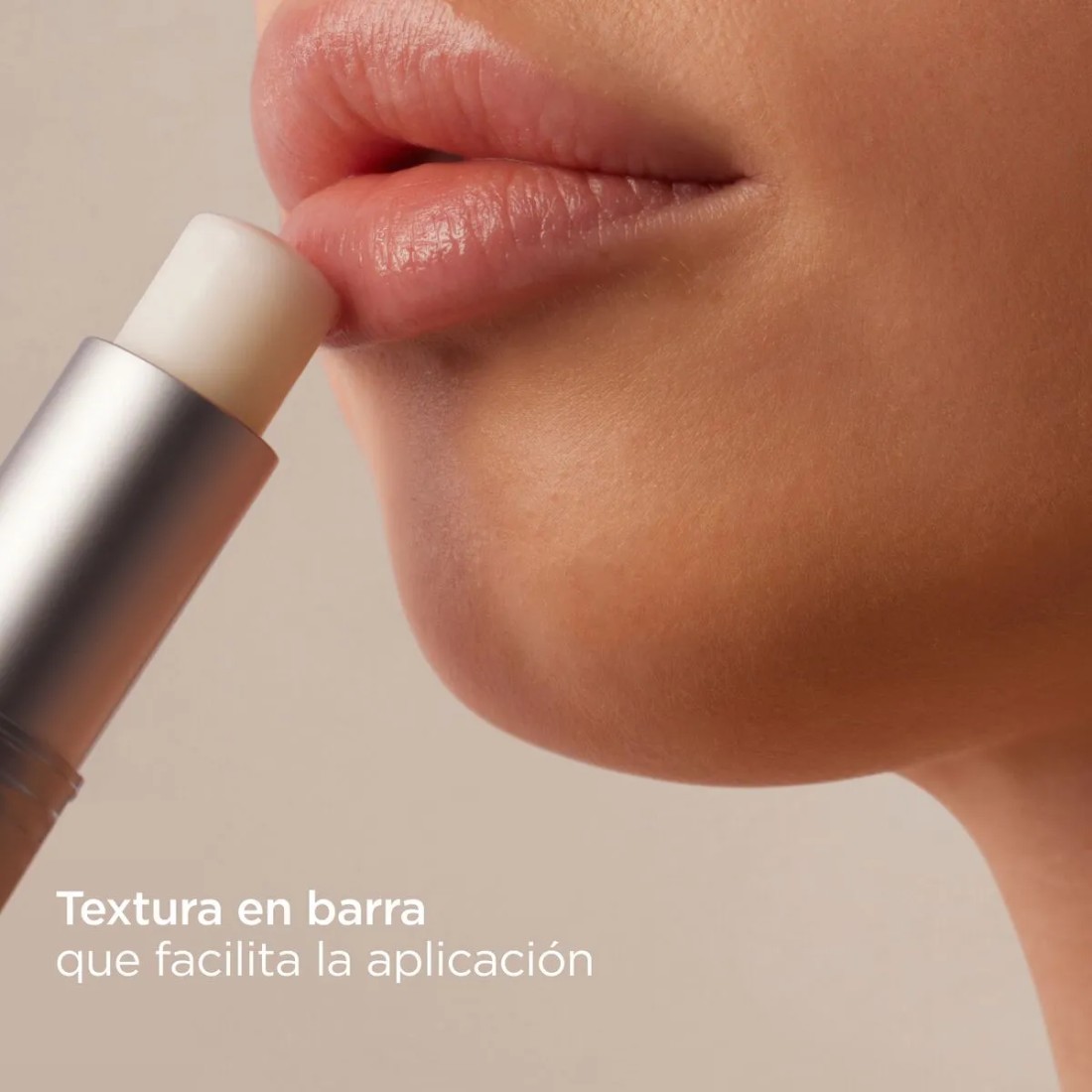 Isdin Reparador Labial Con Ácido Hialurónico 4 gr caracteristicas
