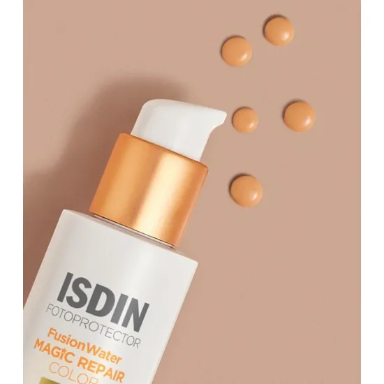 Isdin Fotoultra Age Repair Color Fusion Water Spf50 textura