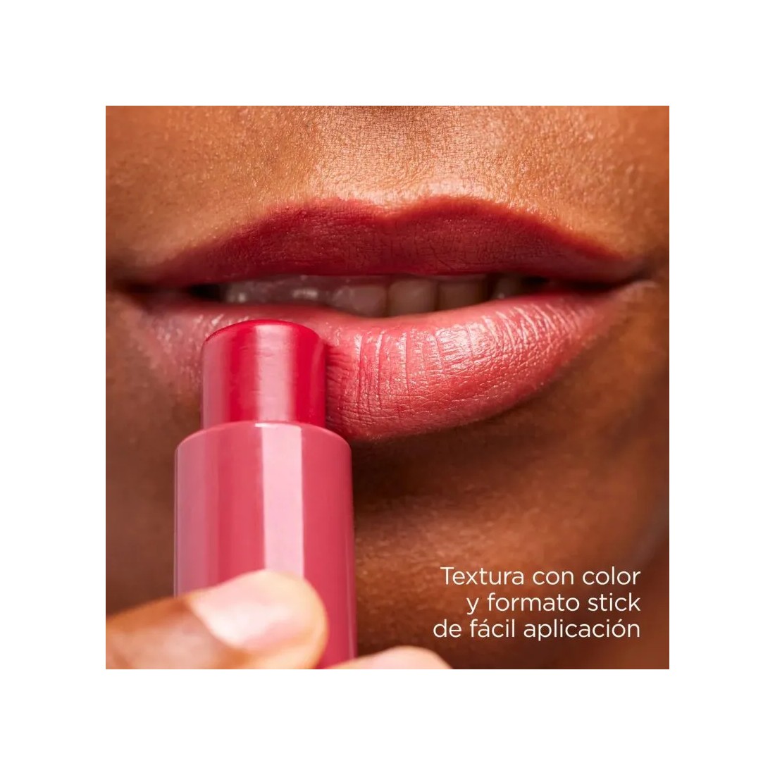 Isdin Reparador Labial Con Ácido Hialurónico GRANATE 4 gr beneficios