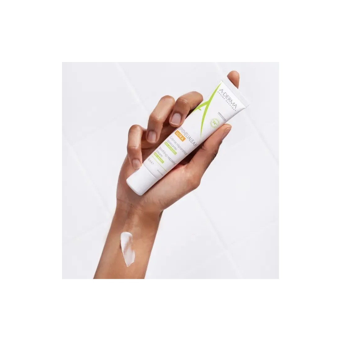 Aderma Epitheliale A.H. Ultra Crema Reparadora Calmante 40 ml textura